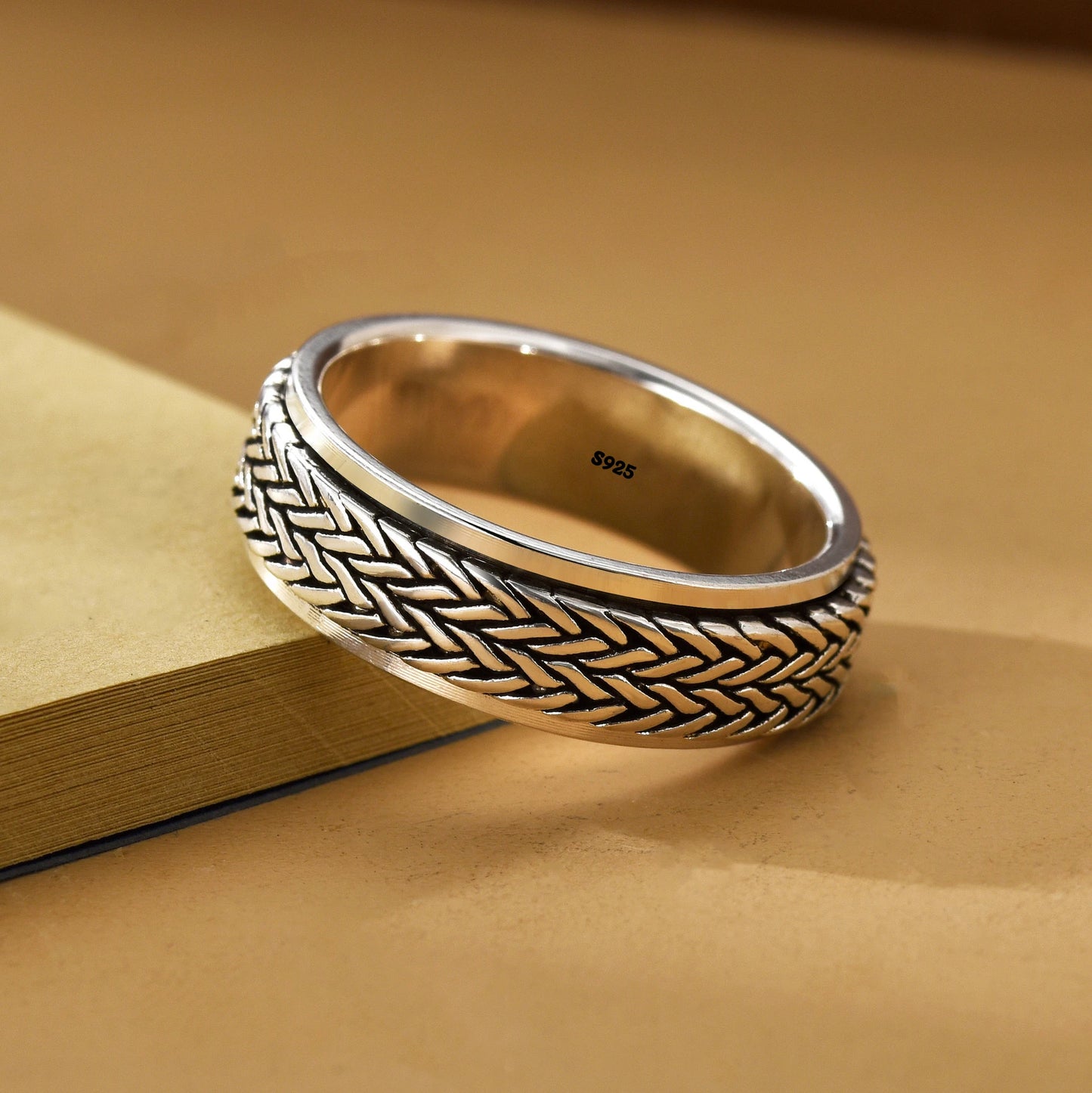 925 Silver Celtic Stitch Fidget Ring